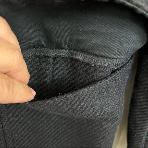 Gap Womens Navy Pea coat with pockets Size Medium - Picture 6 of 16